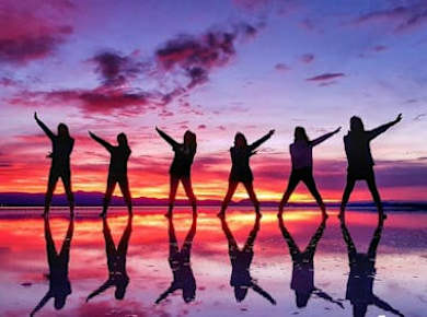 Starlight Experience at Salar de Uyuni with Sunset Viewing