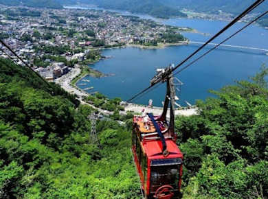 Mount Fuji with Kawaguchiko Ropeway Tour from Tokyo