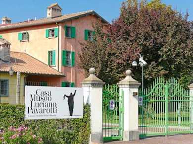 Eintrittskarte für das Casa Museo Luciano Pavarotti