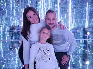 Krakow House of Attractions Glass Labyrinth Family Ticket 2 plus 1