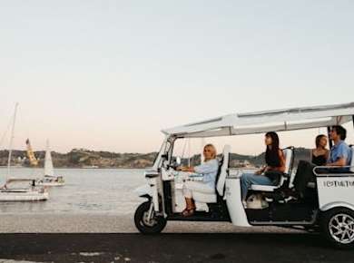 Best of Lisbon 4-Hour Tuk Tuk Private Tour