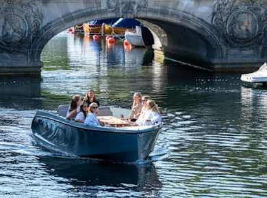 1-stündige private Tour mit einem Elektroboot in Kopenhagen mit Skipper