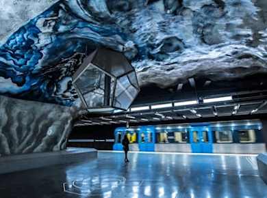 Private Kunstführung durch die Metro von Neapel