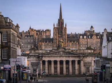 Ganztägiger Rundgang durch Edinburgh in kleiner Gruppe mit Eintritt ins Schloss