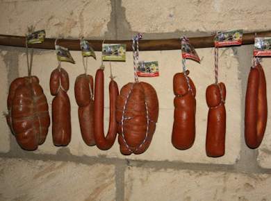 Half-day sobrasada payesa tasting tour in Majorca