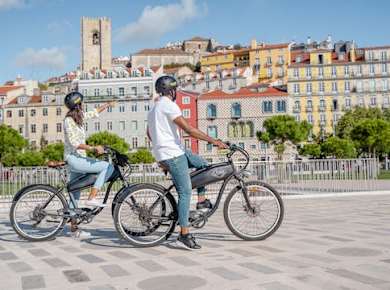 E-Bike-Tour die Hügel hinauf in Lissabon