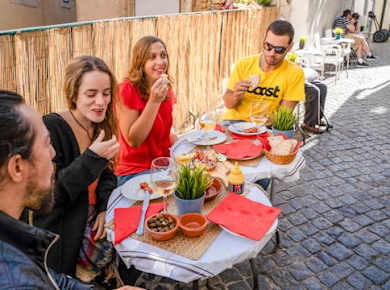 Lissabon: Verkostungstour auf dem Hoverboard mit deutschem Guide