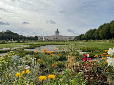 Schloss Charlottenburg mit Ausflug nach Potsdam