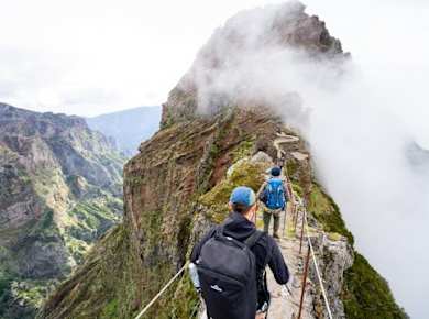 Bustransfer von Achada do Teixeira zum Pico do Areeiro