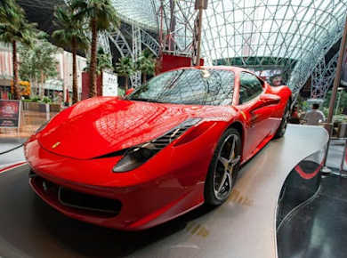 Tour durch Abu Dhabi City mit Tickets für Ferrari World
