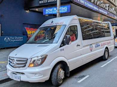 Entdecken Sie NY Tour im Glasdachbus mit Kreuzfahrt