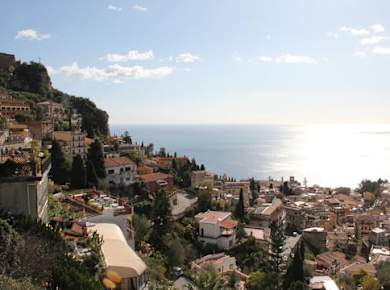 Sizilianischer Essens- und Wein-Spaziergang in Taormina mit einem Einheimischen