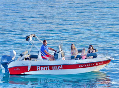 Motorboat rentals from Chersonissos Bay