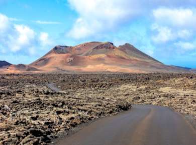 Lanzarote buggy trail tour for up to two people – no transfers