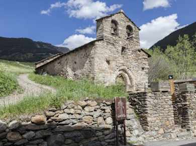 Malerische Wanderung im Canillo-Tal
