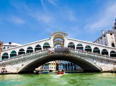 "A Story of Lust and Love", Erkundungsspiel in Venedig