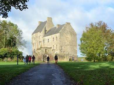 Outlander Castles and the Scottish countryside tour