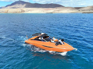 Luxury speedboat tour from Puerto Calero in Lanzarote