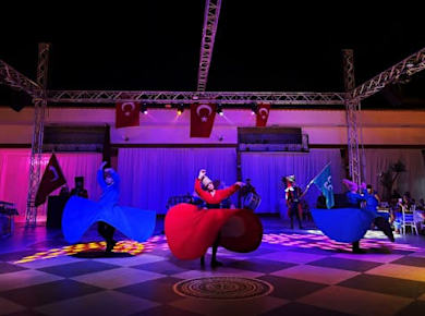 Türkische Tanzshow mit Abendessen