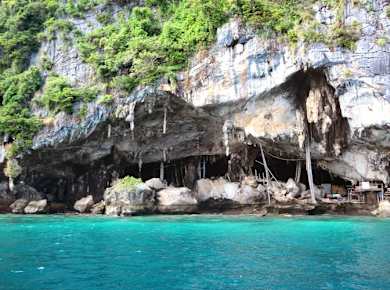Full Day Phi Phi Island Speedboat Tour from Koh Lanta
