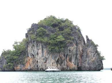 Kayaking, mangroves, and hidden islands from Koh Lanta