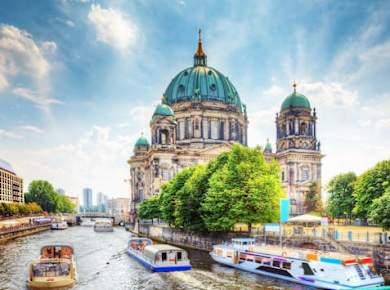 Berlin Pass with hop-on hop-off bus, cruise and more top attractions