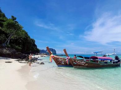 Phi Phi Island halbtägige private Bootstour