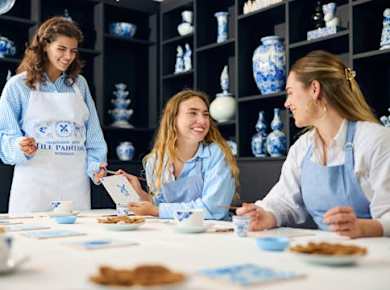 Traditional Dutch Blue tile painting workshop