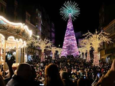Christmas lights guided tour in Vigo from Santiago de Compostela