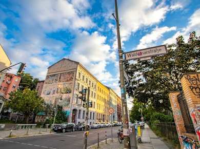 Private Architekturführung durch Berlin mit einem lokalen Tourguide