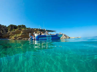 Boat tours with Pachira from Fornells