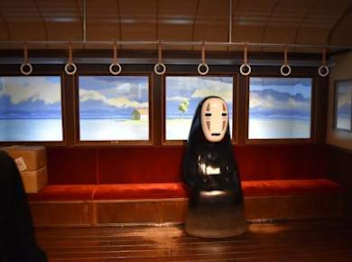 Nagoya Castle und Ghibli Park ganztägig von Tokio aus erleben