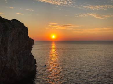 Bootsfahrt bei Sonnenuntergang in Andratx und Dragonera mit Schnorcheln