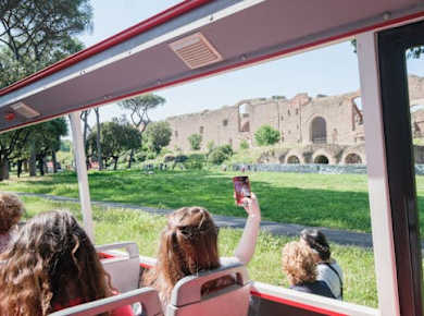 Katakomben von Rom mit Selbstführung und Hin- und Rücktransfer