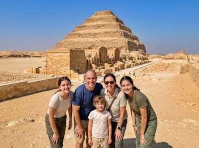 Saqqara Pyramiden, Gräber, Serapeum und Großes Museum mit dem Flugzeug von Sharm