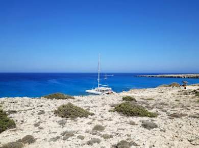 Konnos Bucht Chill-out Katamarantour