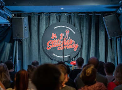 In Stitches Comedy Club Dublin Samstag Frühvorstellung Tickets