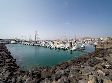 One-way ferry ticket with Naviera Armas to Lanzarote