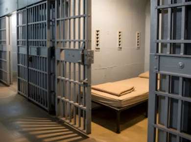 Abenteuer Justizvollzugsanstalt Ausbruch in Düsseldorf