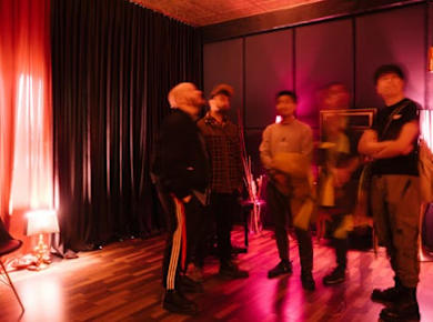 Berlins sex-positive Tour mit privatem Zugang und Live-Performance