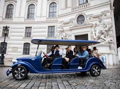 Private Oldtimer-Elektro-Oldtimertour in Wien