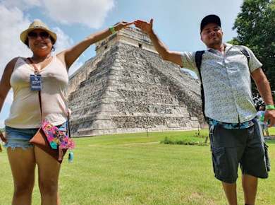 Chichen Itza on-site guided tour with certified local expert