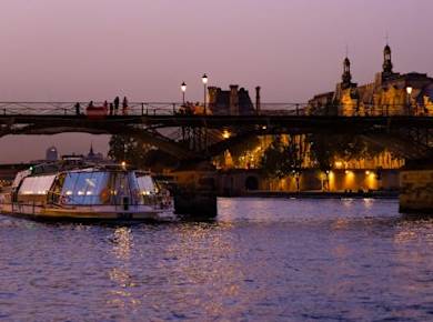 Dinner-Kreuzfahrt auf der Seine