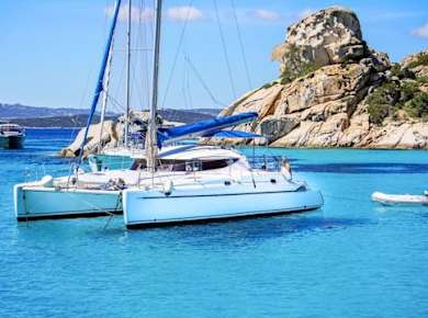 Katamaranausflug von Palau oder La Maddalena