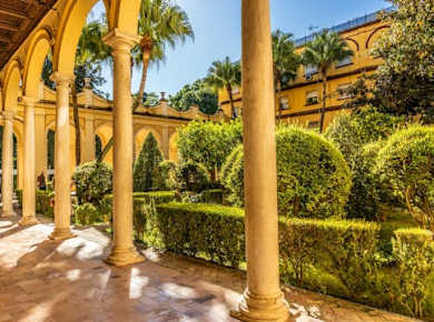 VIP pass to explore the Royal Alcázar of Seville at special hours
