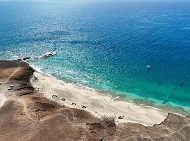 4x4 safari to southern Fuerteventura’s wild beaches