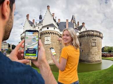 Selbstgeführte digitale Schnitzeljagd in Nantes