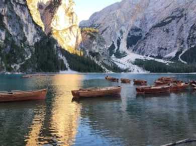 Private day trip to Lake Braies and Cortina d'Ampezzo from Innsbruck