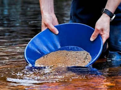 Gold panning adventure in Darmstadt