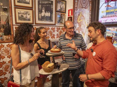 Madrid tapas and wine tour in hidden local bars